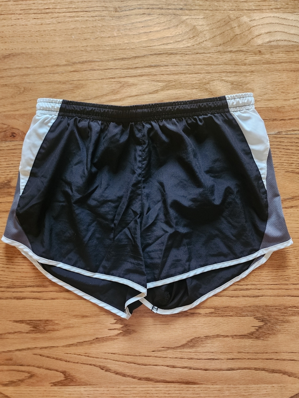 Nike Women's Dri-Fit Black Athletic Activewear Shorts Small S